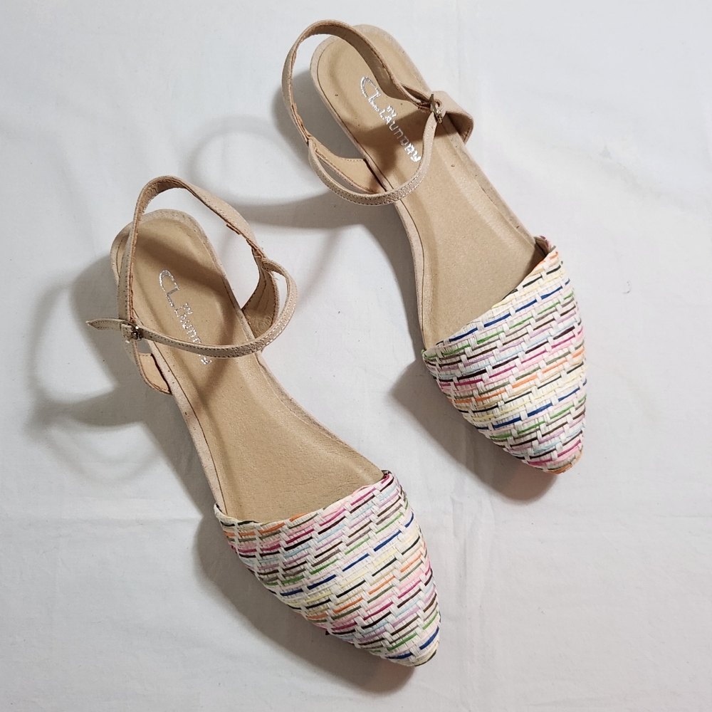 CL By Laundry Closed Toe Flat Sandals with Elegant Design Size 11 - Picture 3 of 7